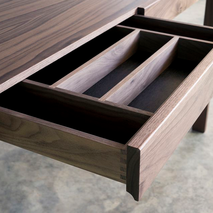 sean-pollock-PhYq704ffdA-unsplash